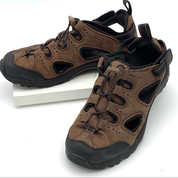 Lands End Leather Closed Toe Side Vents Grip Souls Hiking Sandals Brown size 8 - Picture 1 of 16